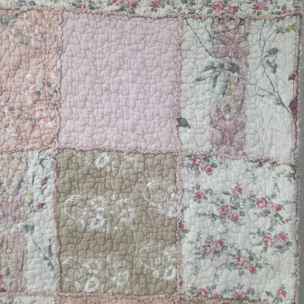 Patchwork Rag Quilt XL Queen Pink Floral Cotton Reversible Shabby Cottage 91x99
